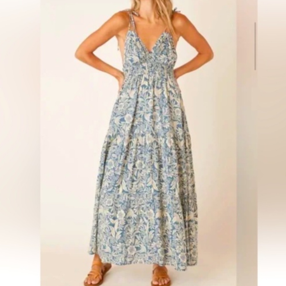 Bila 77 sz Med Blue & Cream Floral Cottagecore Maxi Dress